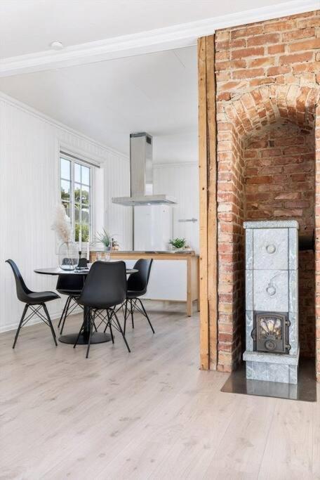 Lys Og Sentral Leilighet Med Terrasse Og Hage Apartman Lillehammer Kültér fotó