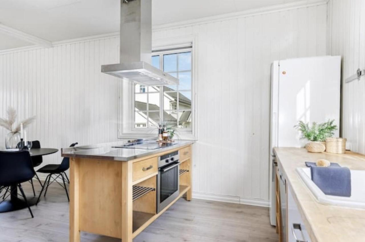 Lys Og Sentral Leilighet Med Terrasse Og Hage Apartman Lillehammer Kültér fotó